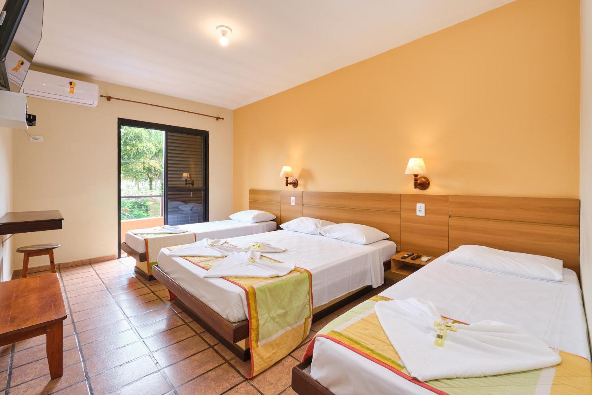 Hotel Ponta Das Toninhas Убатуба Екстер'єр фото